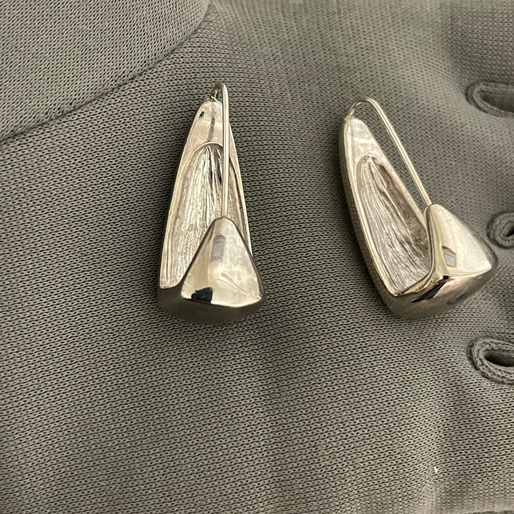 Vintage 90s Silver-tone Drop Modern Pierced Earrings - Picture 8 of 12